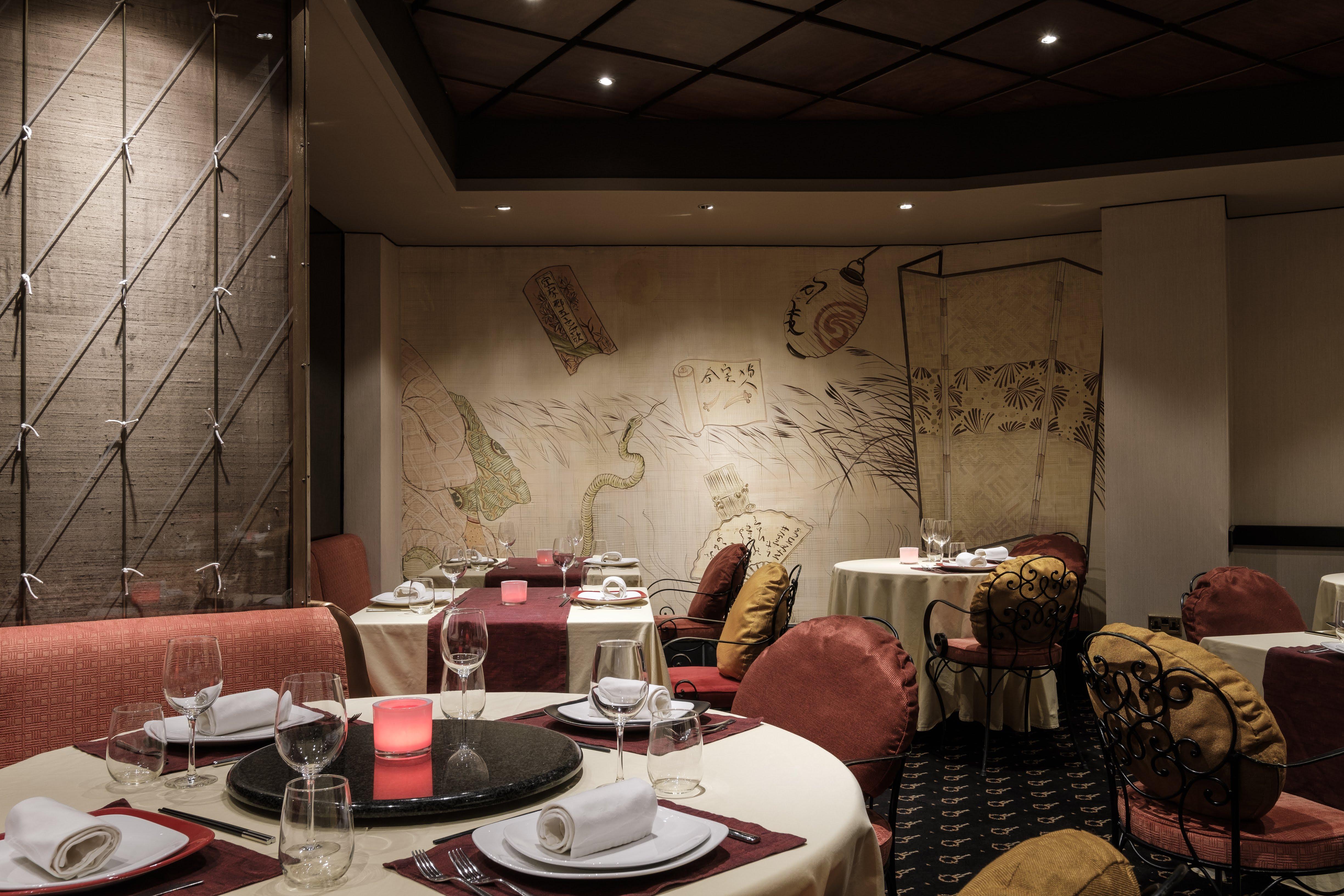 Corinthia Palace Malta Attard Exterior photo Interior of the restaurant