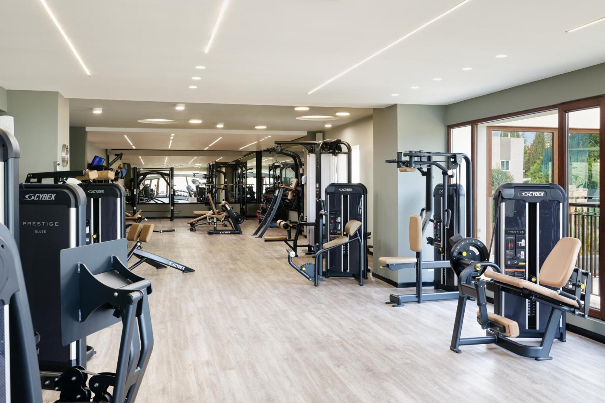 Corinthia Palace Malta Attard Exterior photo The gym at the hotel
